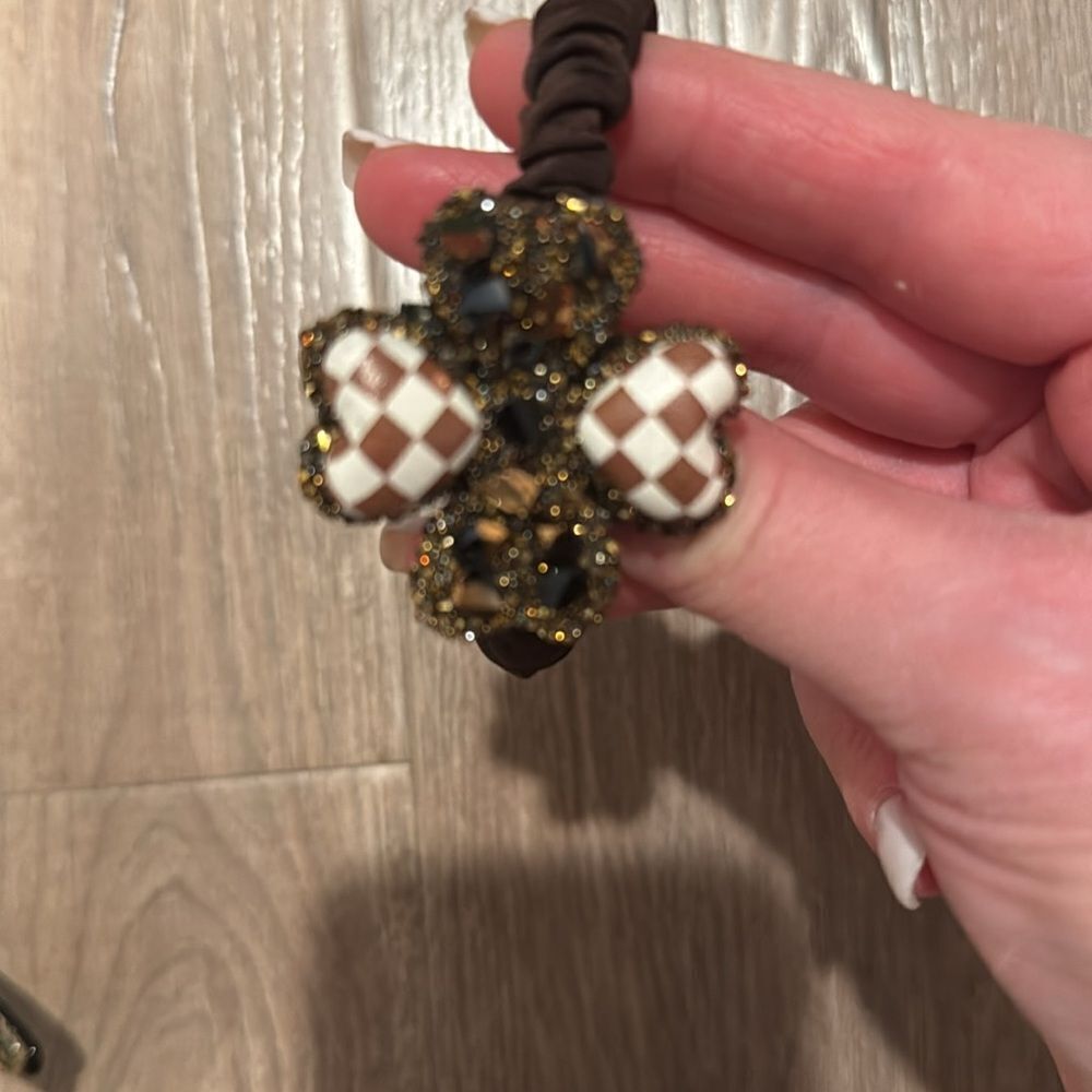 Hair accessory - Picture 3 of 4